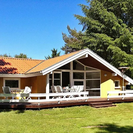 6 Person Holiday In Fars